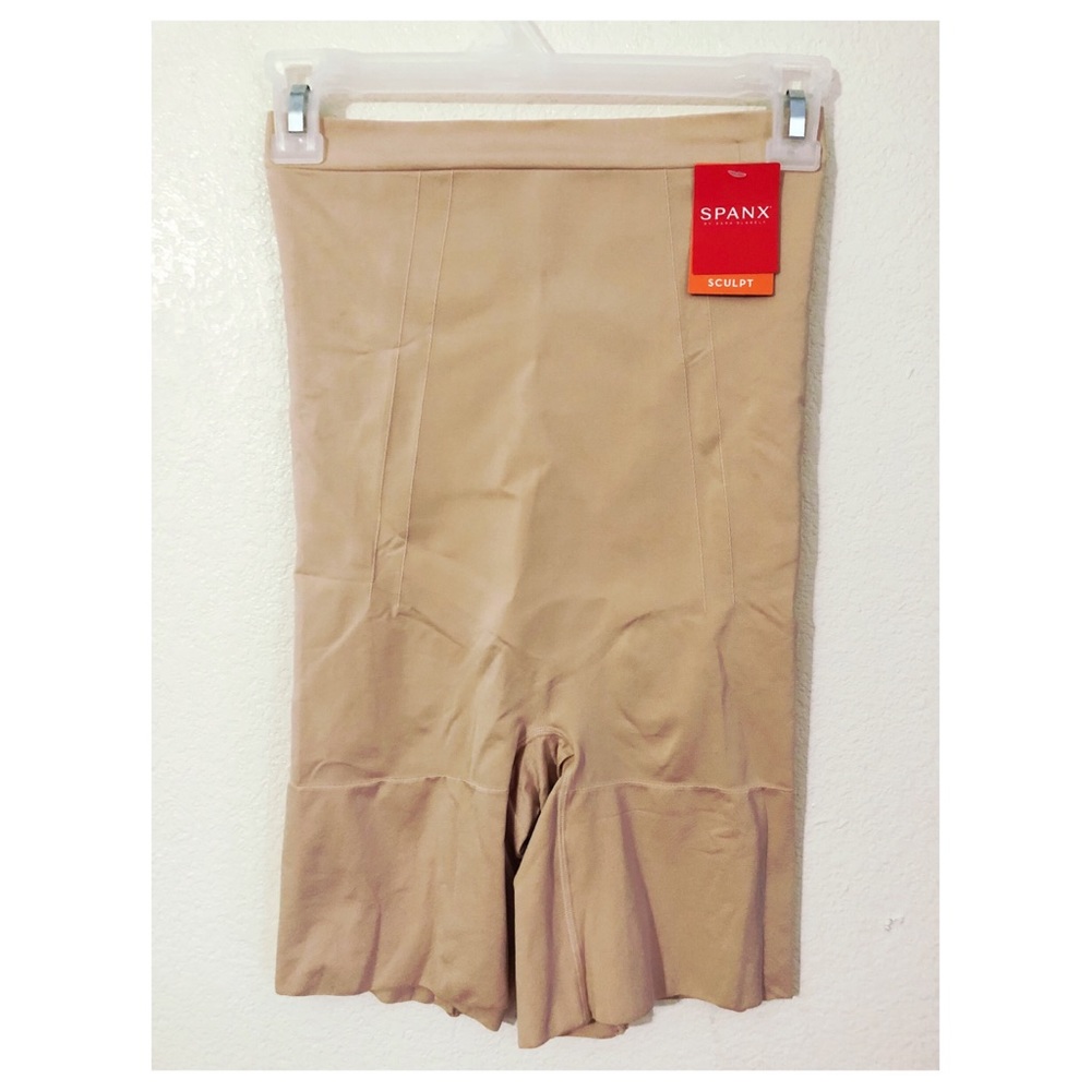 S P A N X sculpting shorts